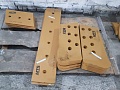 Нож боковой левый 14X-952-5550/Komatsu D65EX Нож боковой левый 14X-952-5550/Komatsu D65EX