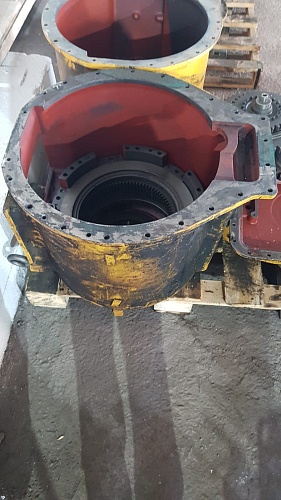 Корпус КПП в сборе 175-15-41111 уценка Корпус КПП в сборе 175-15-41111 уценка