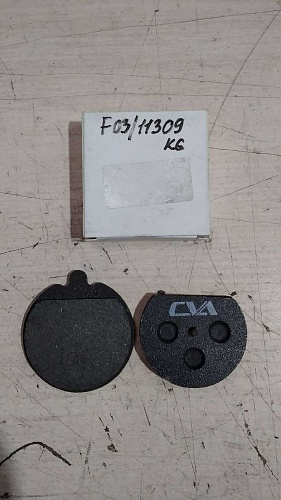 Колодка стояночного тормоза F0311309 (2шт) Колодка стояночного тормоза F0311309 (2шт)