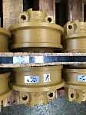 Каток опорный двубортный 175-30-00496/10T0334AY2/KTSU Каток опорный двубортный 175-30-00496/10T0334AY2/KTSU