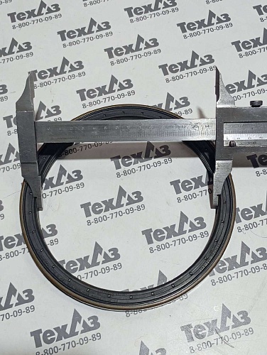 Сальник колесного редуктора ЗМ S0642996 VR Сальник колесного редуктора ЗМ S0642996 VR